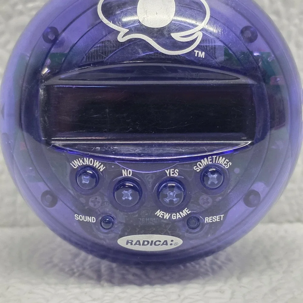 Radica 20Q Blue 20 Questions Electronic Handheld Game 2003 Tested & Works